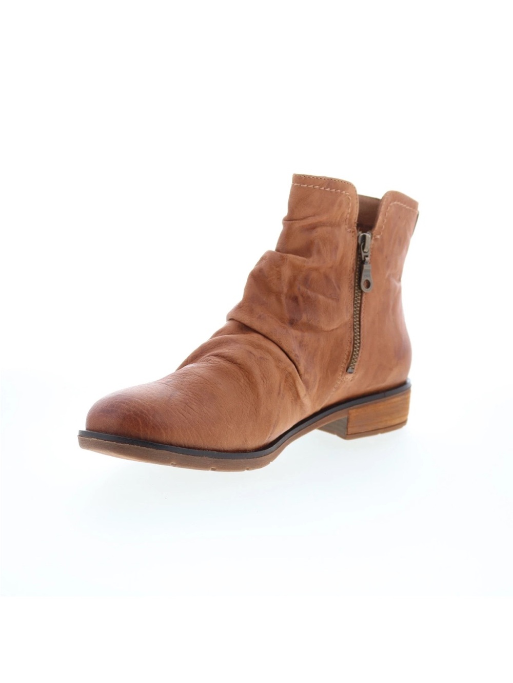 Women's Tan Leather Side-Zip Ankle Boot sofft